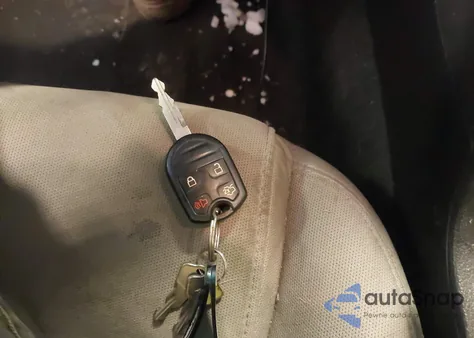 2011 Ford Mustang V6 z USA, uszkodzony, nr VIN 1ZVBP8AMXB5112506